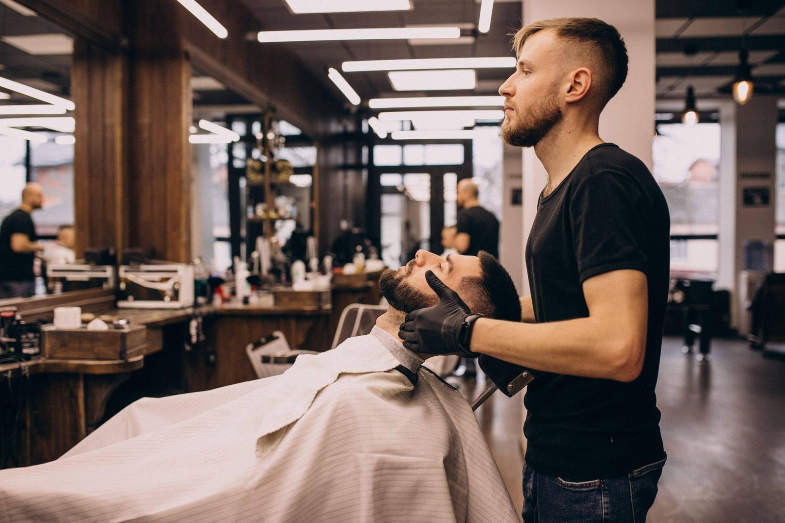 Tailored Perfection: The Classic Cut Experience